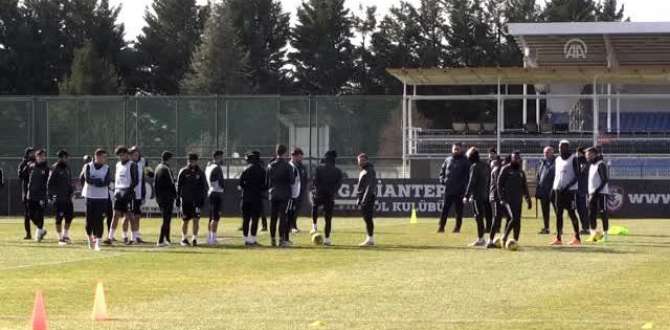 Gaziantep FK Teknik Direktr Sumudica Transfer bekliyor