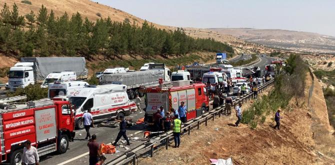Gaziantep’te Katliam Gibi Kaza!15 kişi hayatını kaybetti